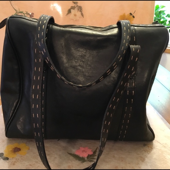 Gorgeous Large Vintage Designer Bag - Picture 6 of 7